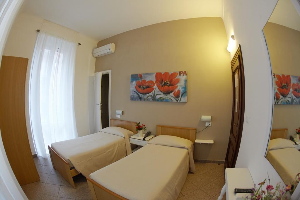Hotel Lydia Alassio Cameră foto